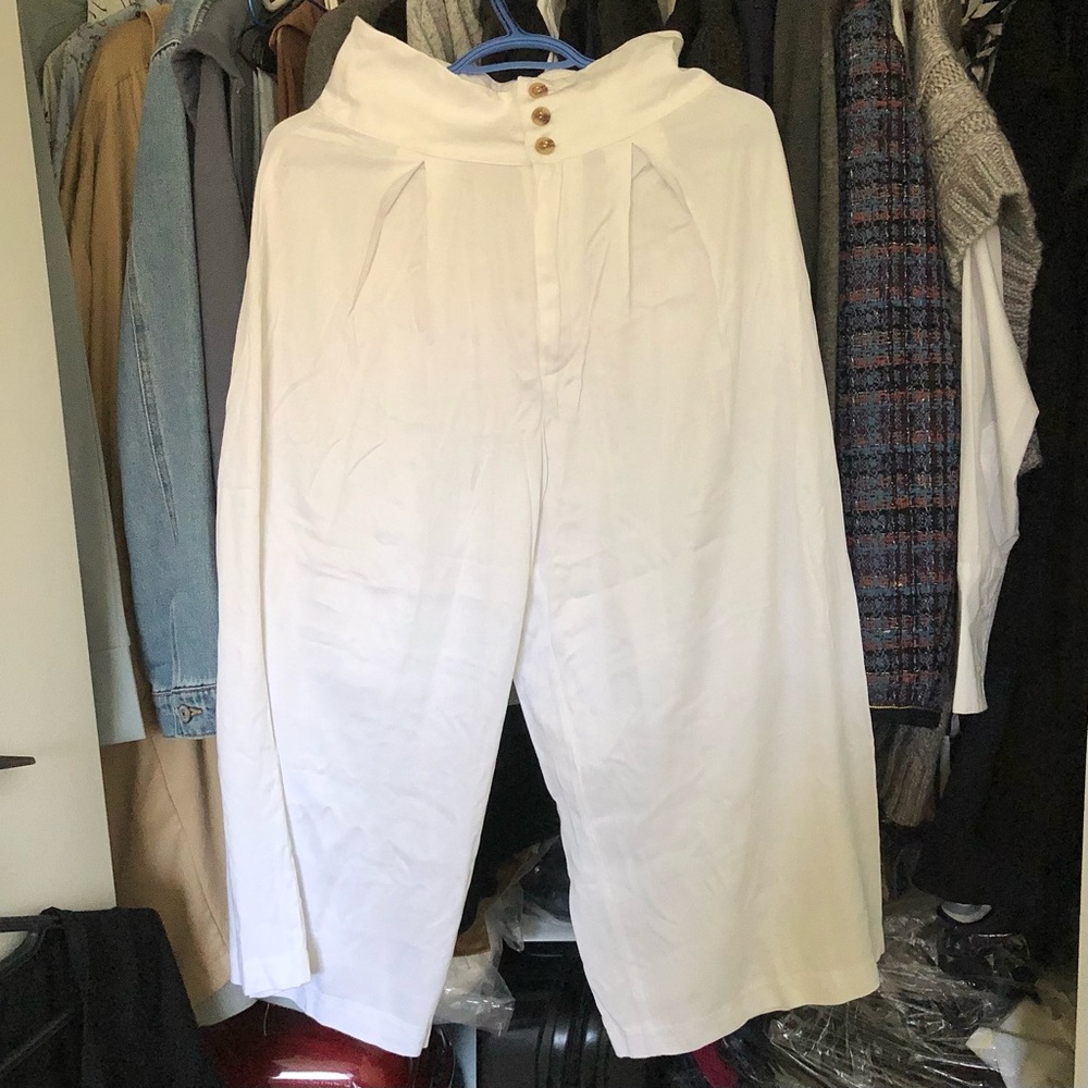 Forever 21 White Wide-Leg Culottes